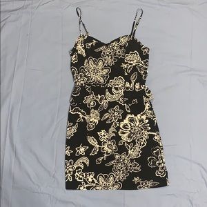 AMERICAN EAGLE OUTFITTERS black & white dress
